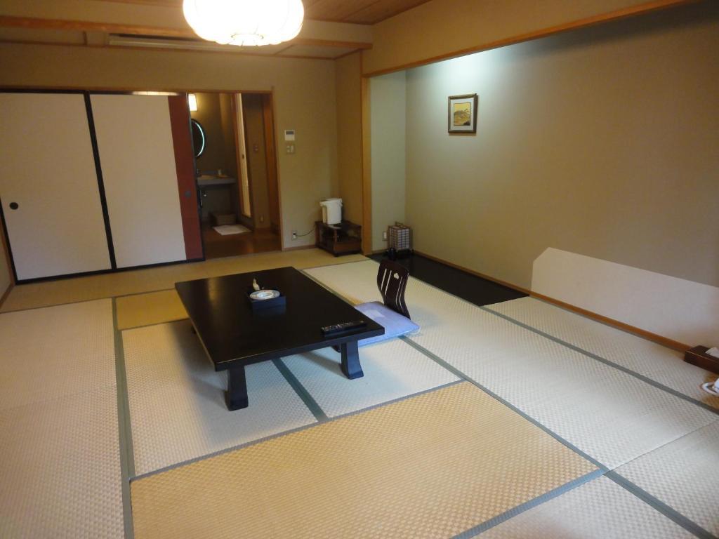 Yuugiriso Hotel Hakone Exterior photo